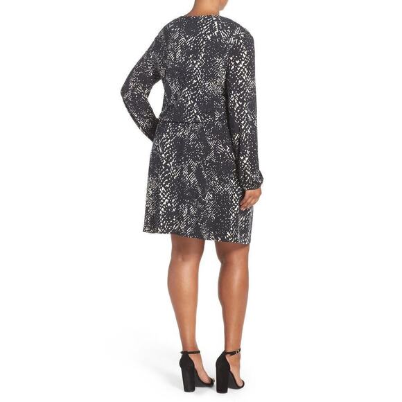 Tart Long Sleeve Tie V-Neck Printed Dress - Black Multi/Abstract Python - Picture 2 of 7
